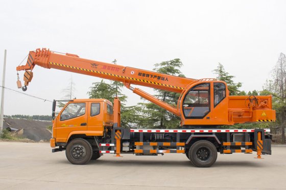 恒旺 HWTJ12T 汽车起重机