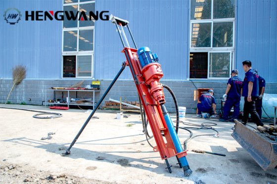 HengWang YQ の携帯用タイプ DTH の掘削装置