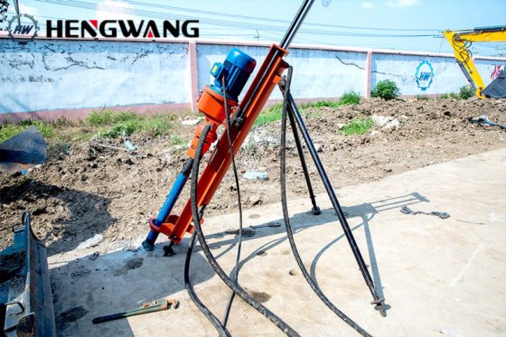 HengWang YQ の携帯用タイプ DTH の掘削装置