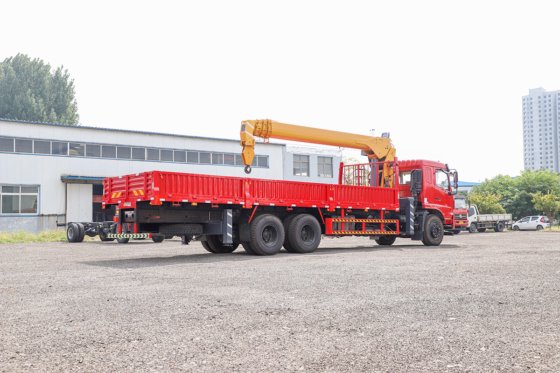 恒旺 12000KG 随车起重机