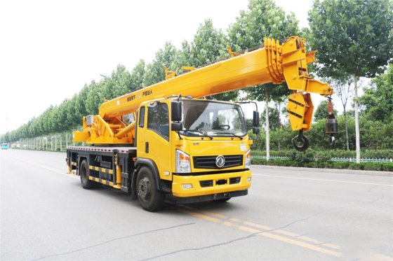 恒旺 HWDFXC16T 汽车起重机