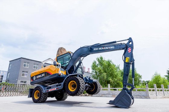 恒旺 HWL80 轮式挖掘机