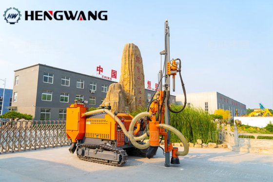 恒旺 HW935 一体化 DTH 地面钻机