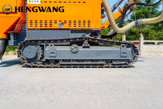 恒旺 HW935 一体化 DTH 地面钻机