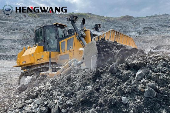 HengWang HD46 バルドーザー