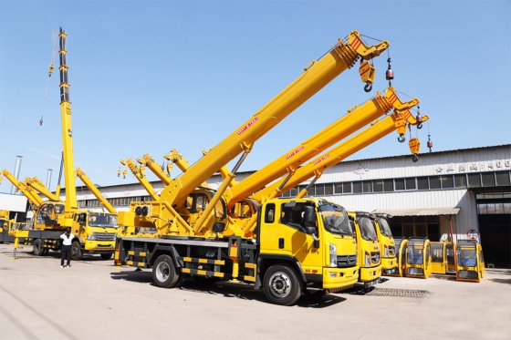 恒旺 HWFT16T 汽车起重机