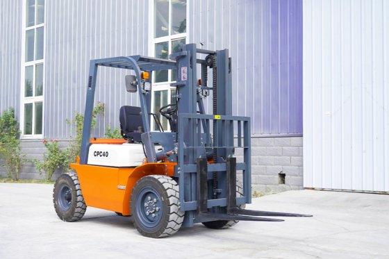 恒旺 HW4T 柴油叉车