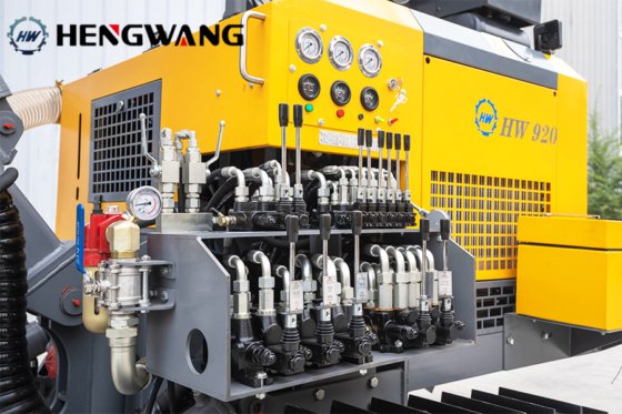 恒旺HW920-1分体式潜孔露天钻机