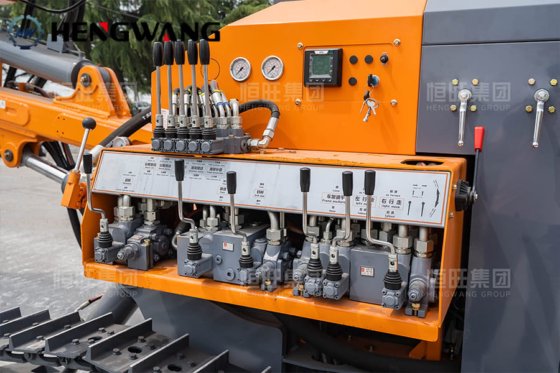 恒旺HW930分体式潜孔露天钻机