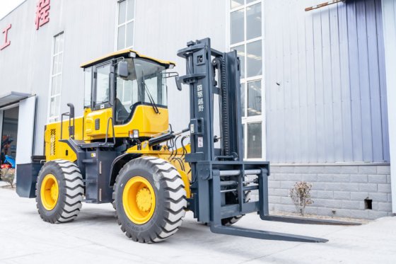 恒旺 HW-T100A 全地形叉车