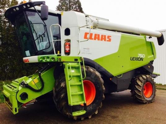 2012 Claas LEXION 750 in