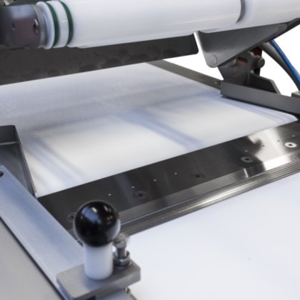 STEEN ST600V10 自动去皮机-- 短