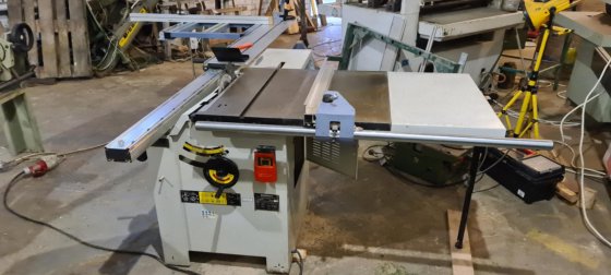 2000 Bernardo Basic Moulder 2011g.