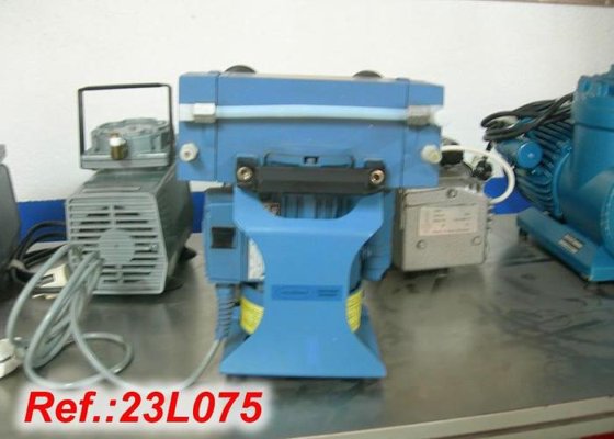 バキュームブランド」ラボラトリーポンプ