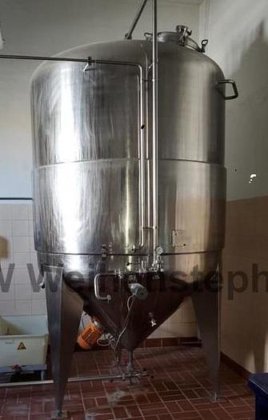 酵母増殖システム用タンク