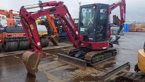 YANMAR Vio30-5