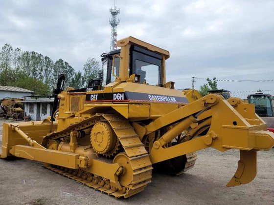 CAT D6H