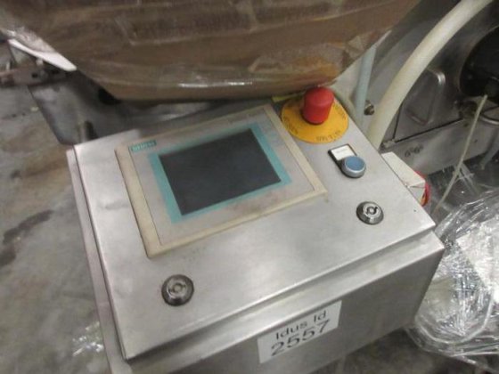 阿卡尔和科马斯