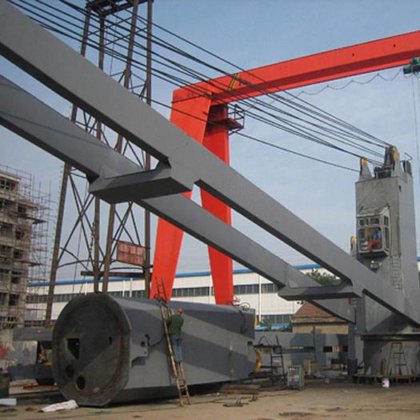 HT CRANE deck crane