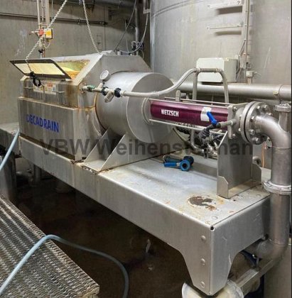 デカンター遠心分離機