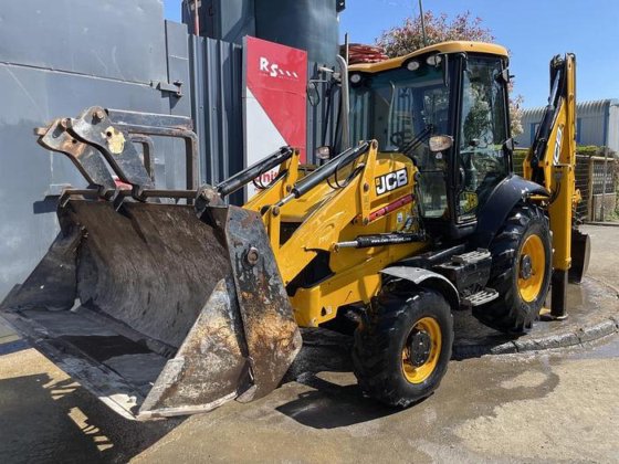 JCB 3CX Sitemaster Backhoe Loader