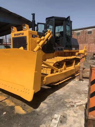 中古クローラーブルドーザー Shantui SD22