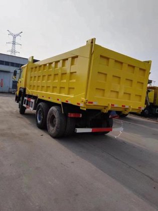 Howo Dump truck yellow