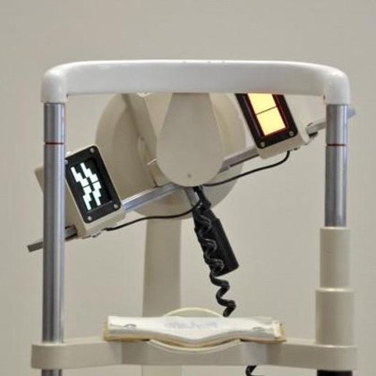 テーブル上のジャヴァルランプの高さは可変