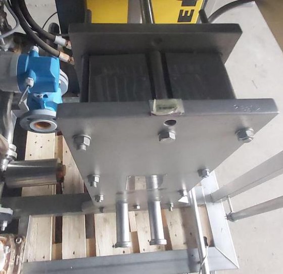 プレート式熱交換器