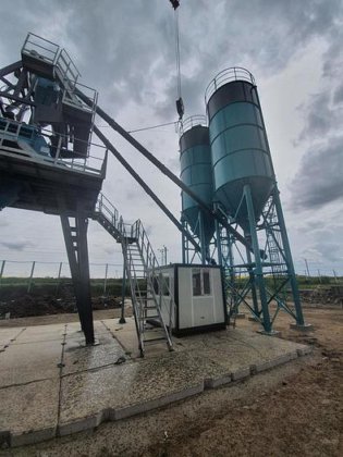 コンクリートバッチングプラント