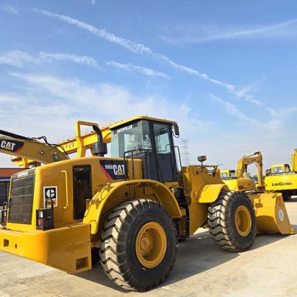 2023 Caterpillar original used CAT