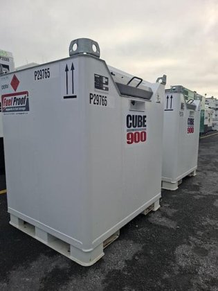 耐燃油900L立方体