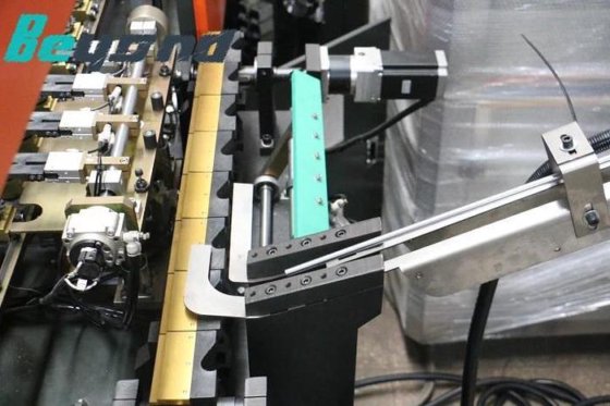 全自动 PET 塑料瓶吹瓶机