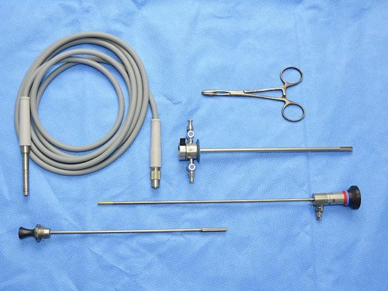 30°光学系を備えた膀胱鏡検査セット
