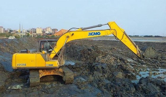 XCMG XE135B