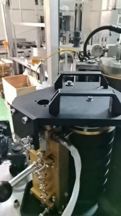 2014年克朗斯贴标机， 26000bph