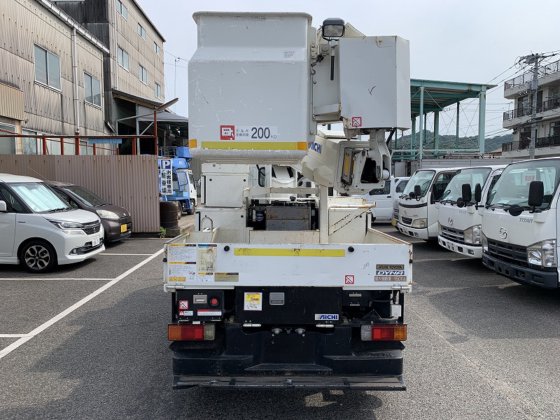 2011 トヨタ BDG-XZU304A