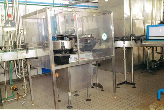 返却不要ガラス瓶充填ライン