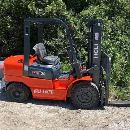 Used 2023 HELI K30 forklift