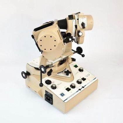 シノプトファー クレメント クラーク 2002-1028