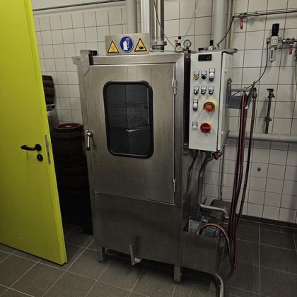 Pub brewery