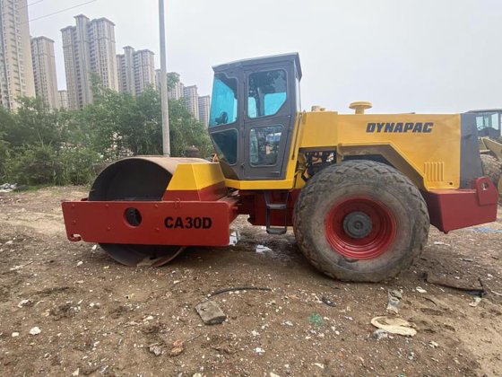 2014 Dynapac CA30D