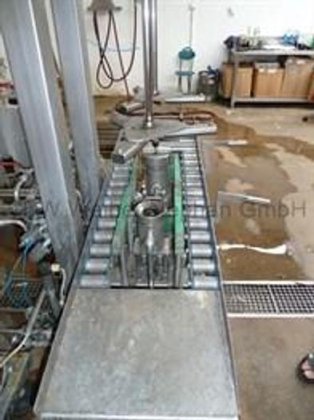 樽充填ユニット