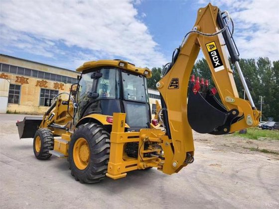 2024 JCB 3CX