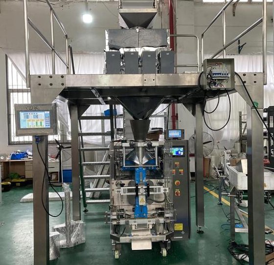 多功能花生仁颗粒包装机 自动定量称重包装机