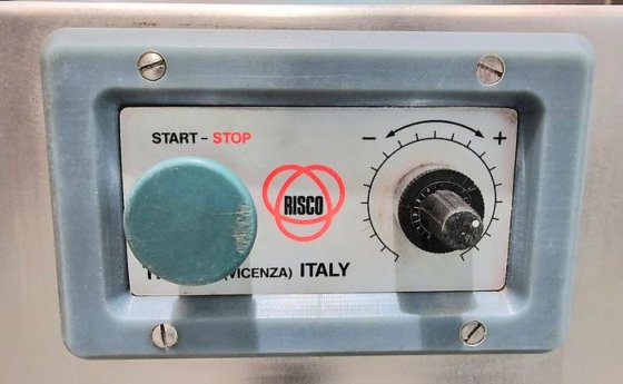 ATADORA PARA EMBUTIDOS AUTOMATICA RISCO
