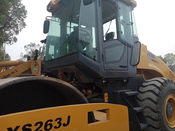 2022 XCMG XS263J