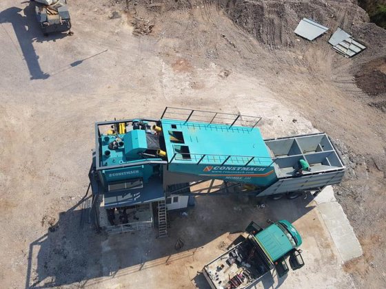 100立方/小时移动混凝土搅拌站