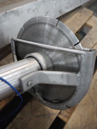 用于家禽切割的梅恩尾部切割模块