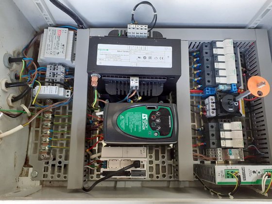 Linco 电击罐，带 Bayle 电气面板